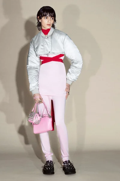 Look 13